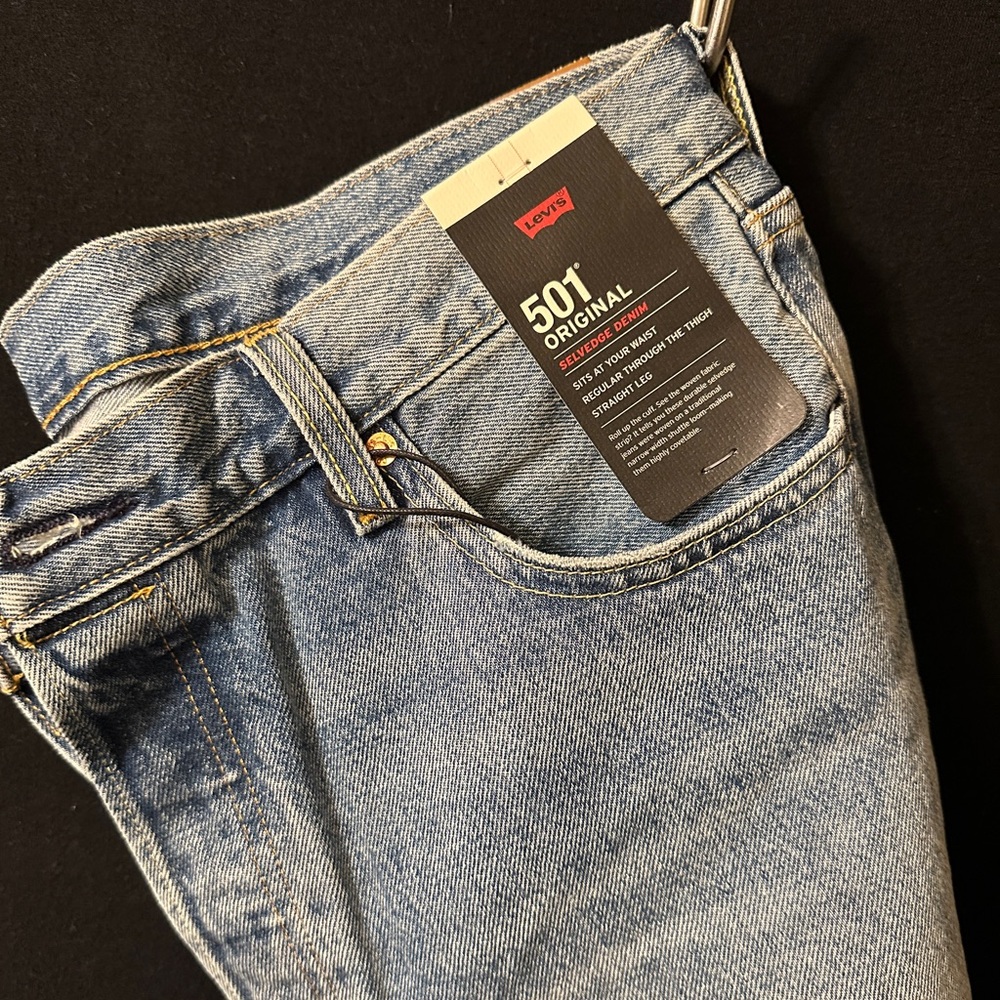 Levi's Men’s 501 Original Premium Selvedge Jeans. Sz 36x32 MSRP:$148 NWT